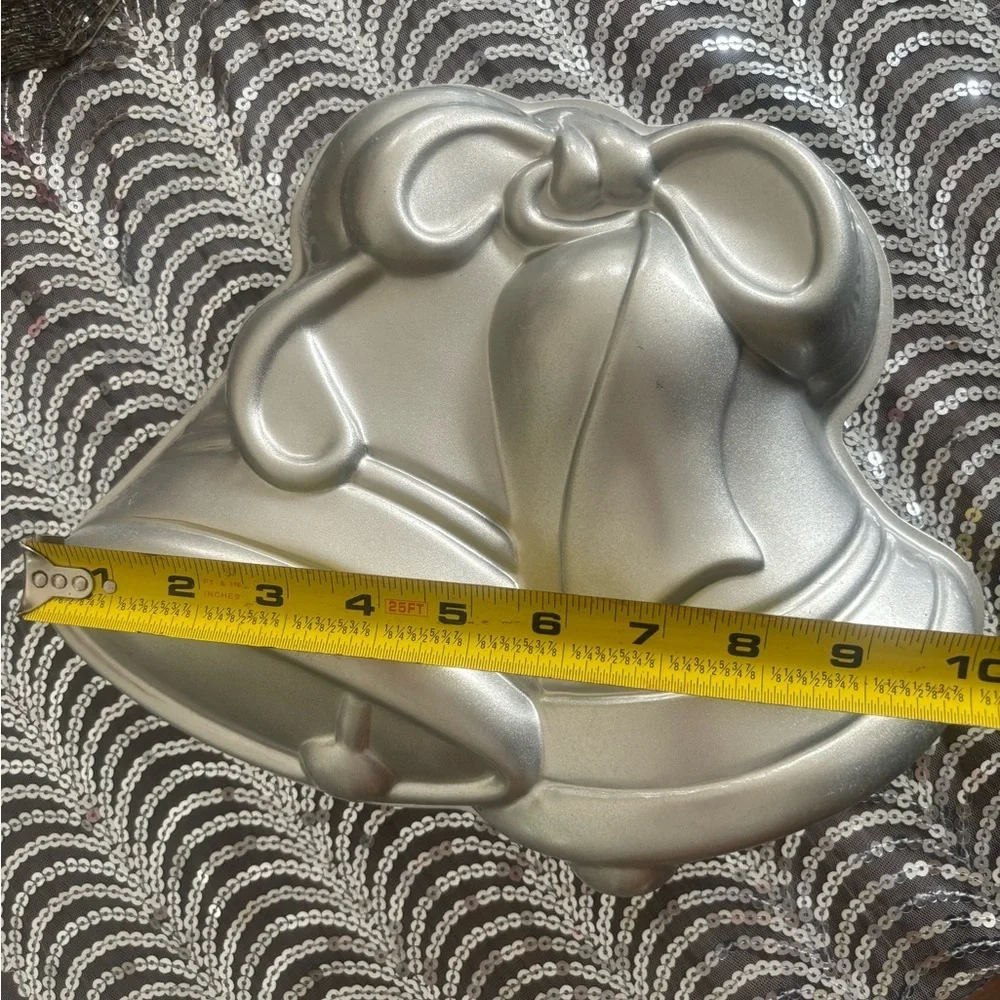 New Silver Bell Shaped Cake Pan 🎂